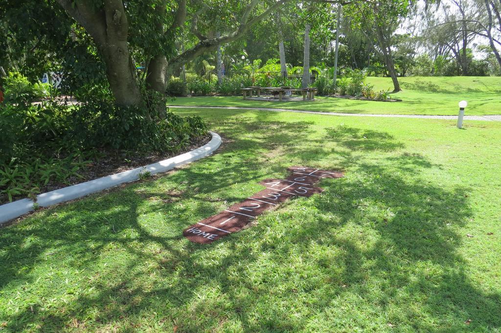 The Shores Holiday Apartments Mackay Exteriér fotografie